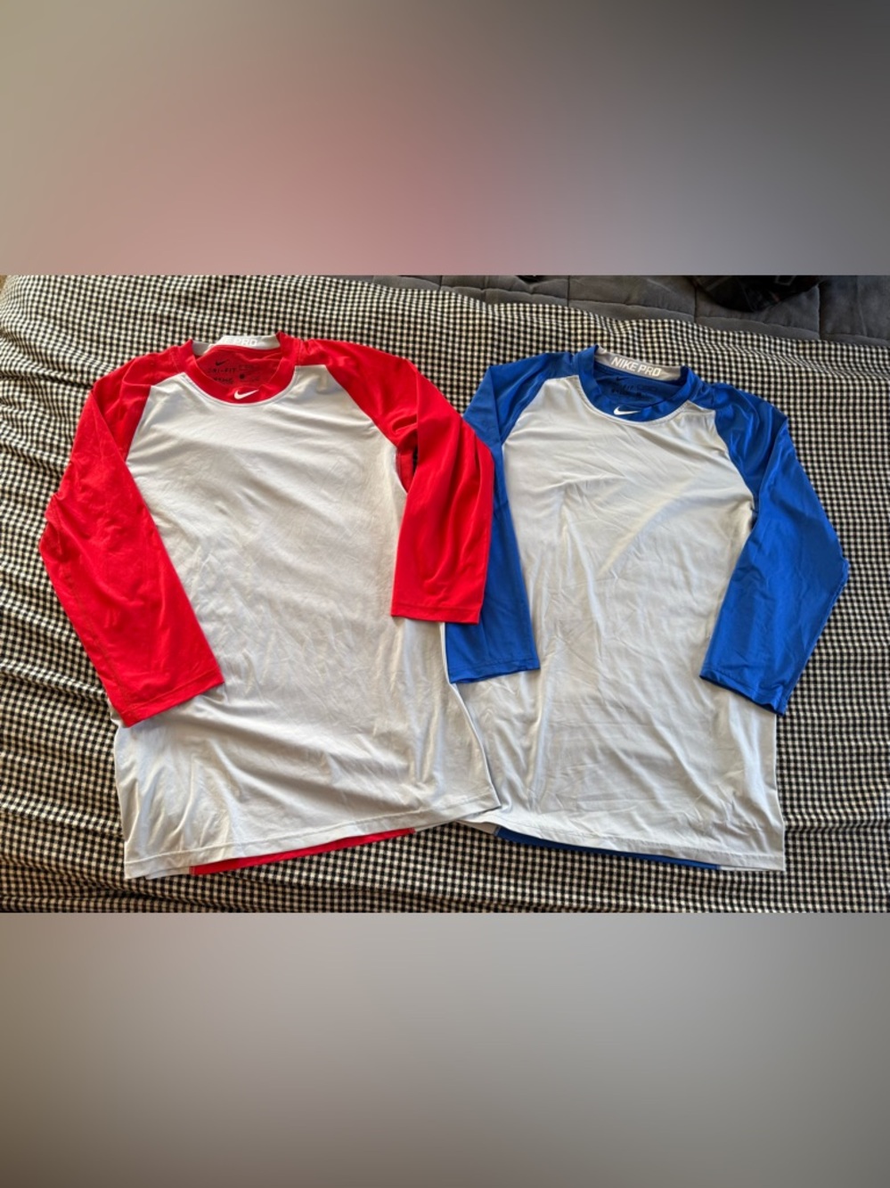 Nike Men’s Baseball Warmup Jerseys Lot of 2 Red and Blue Size Medium
